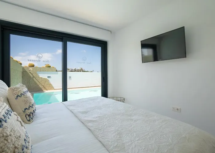 Villa Sea Breeze Lapa And Claca *