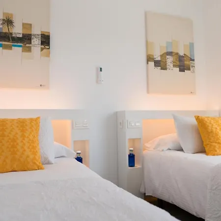 Sea Breeze Lapa And Claca فيلة *