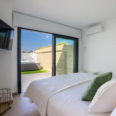 Sea Breeze Lapa And Claca * بلايا بلانكا