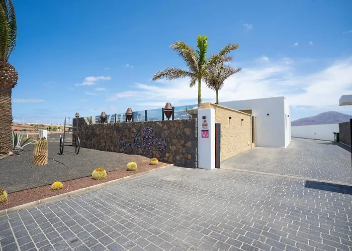 Sea Breeze Lapa And Claca * Playa Blanca