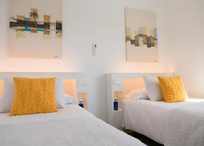 Sea Breeze Lapa And Claca Villa *