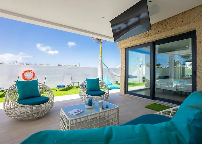 Sea Breeze Lapa And Claca Playa Blanca