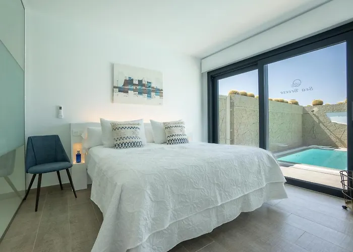 Sea Breeze Lapa And Claca Villa Playa Blanca